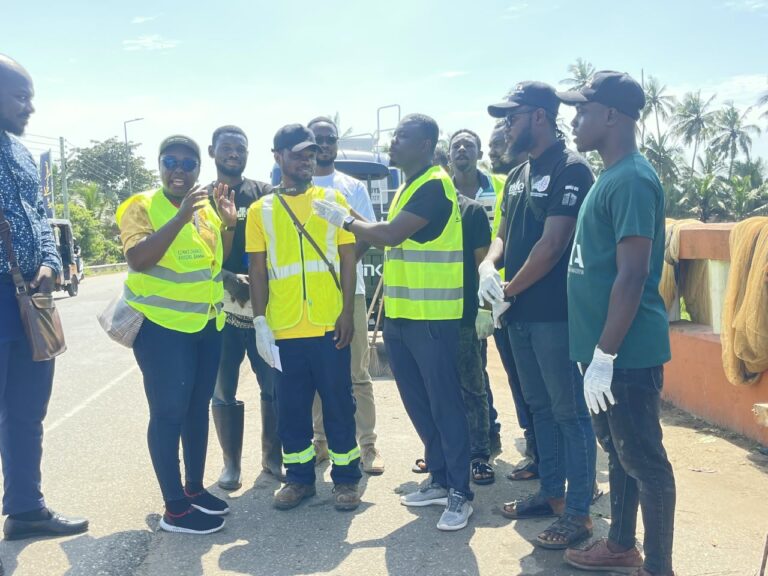 Climate Change Advisors Ghana Partners Buzstop Boys to Clean Cape Coast Ahead of Fetu Afahye